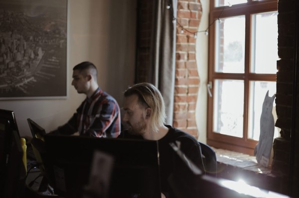 
            История одного рекламного агентства, рассказанная его основателем
        