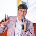 Яндекс Нейро: повлияет ли новый сервис на SEO и рекламу? Яндекс Нейро: повлияет ли новый сервис на SEO и рекламу?